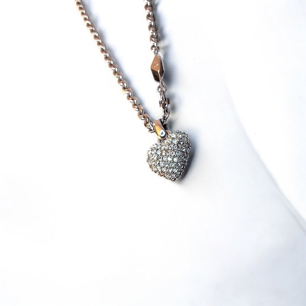 Vintage Christian Dior "Oui" Heart Charm Necklace - Picture 4 of 10